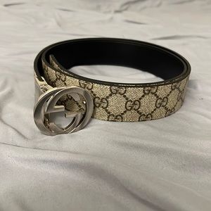 Gucci Reversible GG belt Marmont.